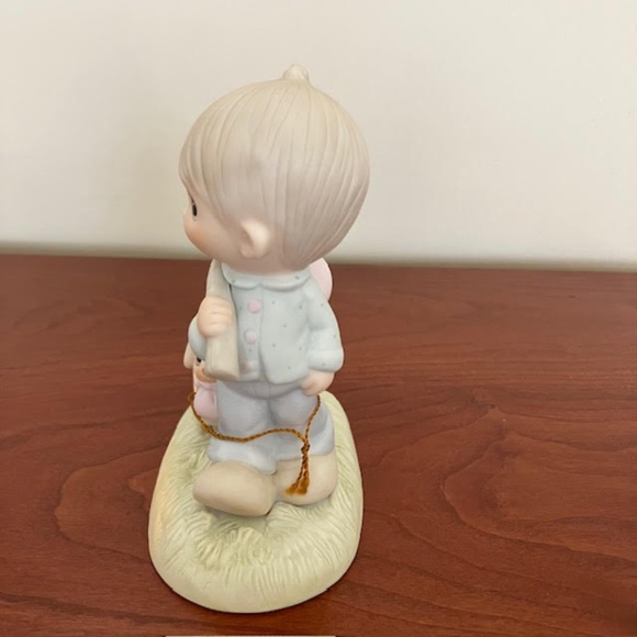 Precious Moments - You Can’t Run Away From God - E-0525- 1983 - Picture 5 of 7